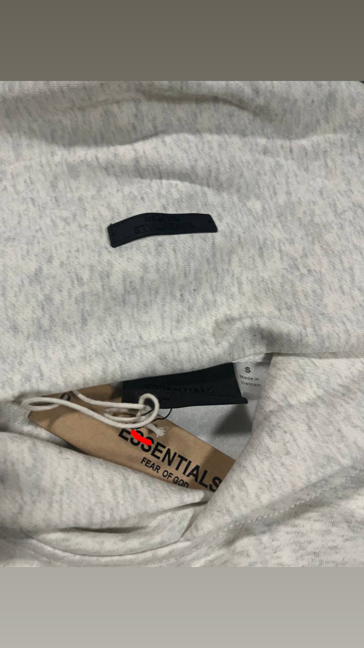 Es3ntials